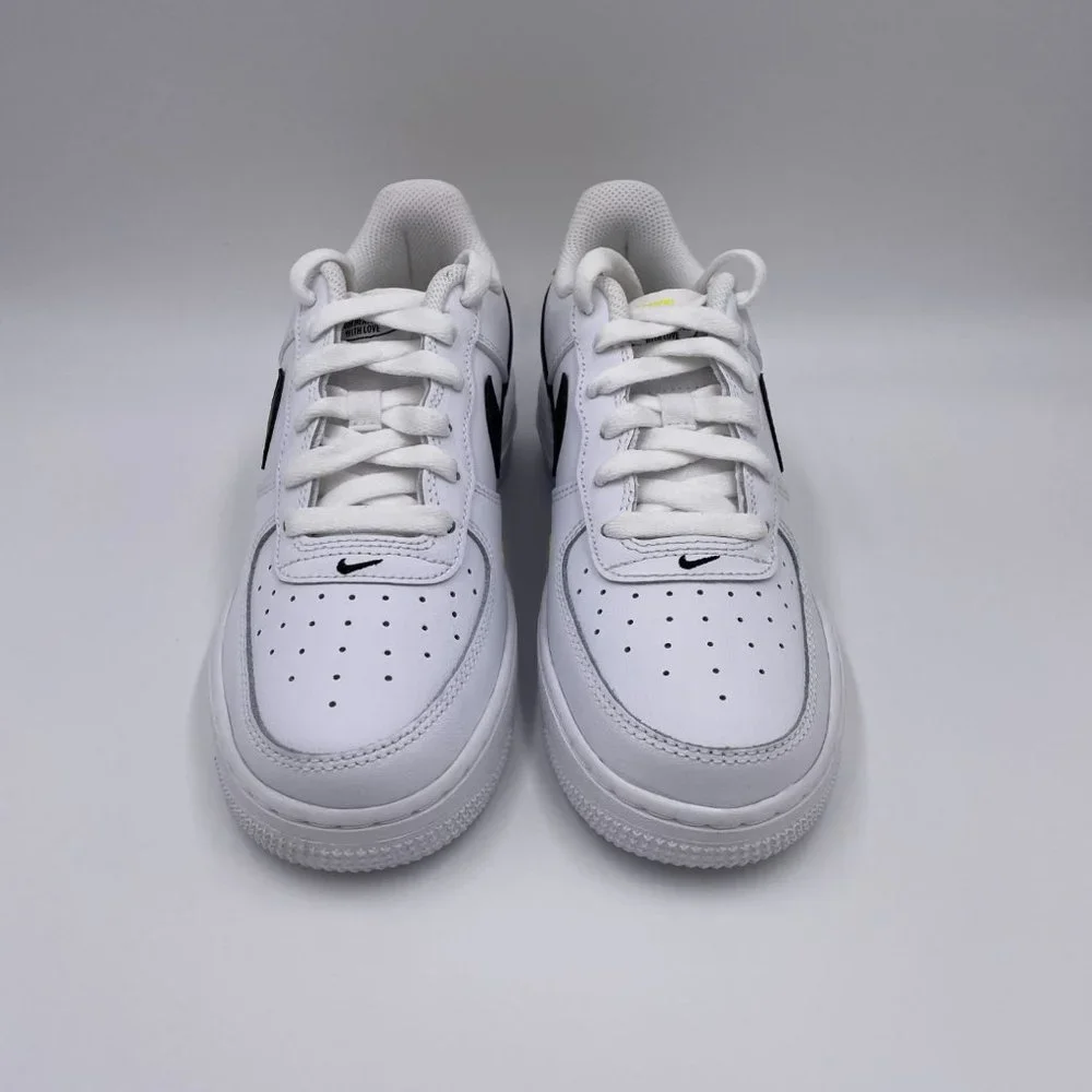 Nike Air Force 1 LV8 White / Black Womens Shoes - Picture 3 of 8